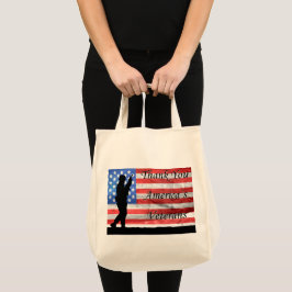 Amerikanska veteraner med Flagga och soldat Tygkasse