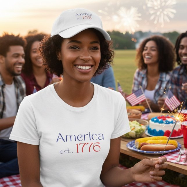 Amerikas 250-årsjubileum est 1776 Typografi Röd Bl T Shirt (Skapare uppladdad)