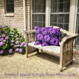 Amethyst Against Midnight Kudde