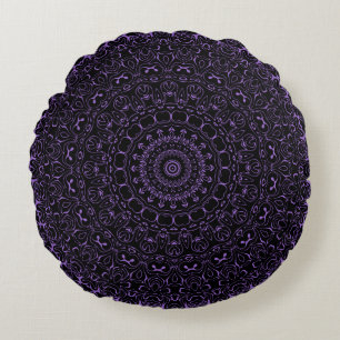Amethyst Lila Mandala med Invecklad Symmetri Rund Kudde