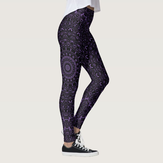 Ametyst Lila Mandala med Intricate Symmetry Leggings (Höger)