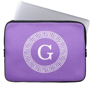 Ametyst Wht Grekiska Nyckel Rnd Ram Initial Monogr Laptop Sleeve