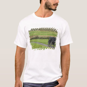 Amish-buggy på lantlig väg, nordöstra Ohio, T-shirt