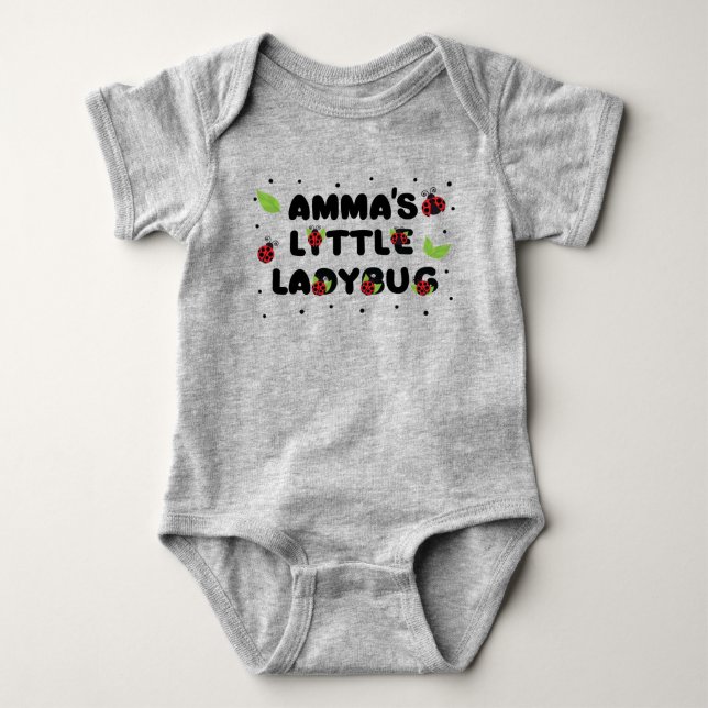 Ammas Little Ladybug - Cute T Shirt (Framsida)