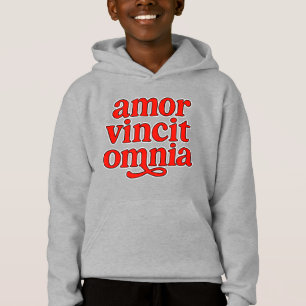 Amor vincit omnia t shirt