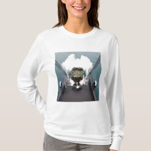 Amphibiskt överfall fordon landstigning från USNS T-shirt