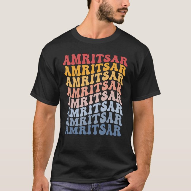 Amritsar City Groovy Retro T Shirt (Framsida)