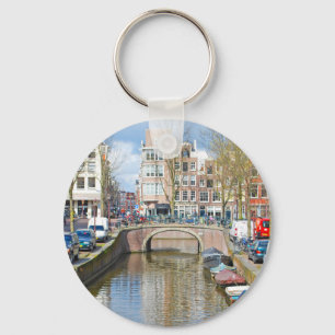Amsterdam kanal med fartyg nyckelring