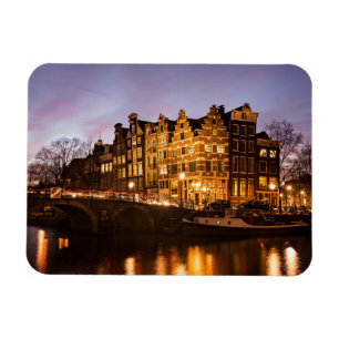 Amsterdam kanalhus på den rektangulära magneten magnet