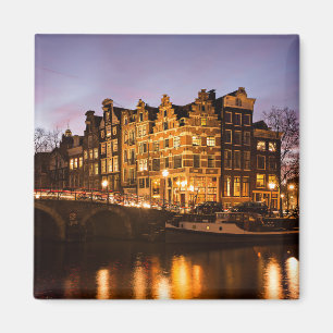 Amsterdam kanalhus på skymningmagneten magnet