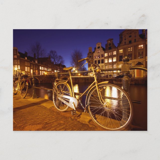 Amsterdam på natten i Amsterdam Nederländerna Vykort (Framsida)