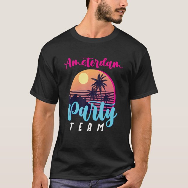 Amsterdam Party Team Vacation Crew T Shirt (Framsida)