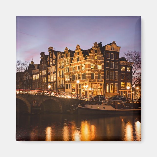 Amsterdams kanalhus i dusk magnet (Framsidan)
