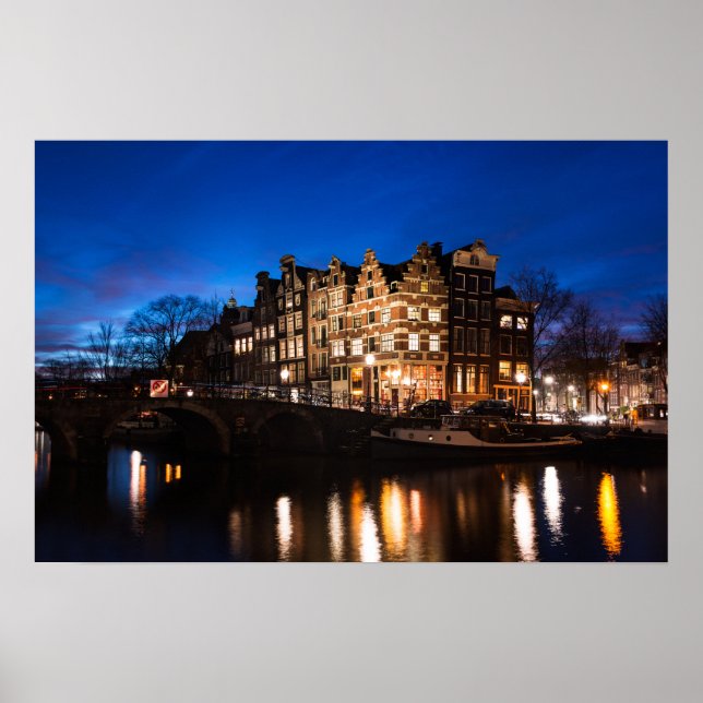 Amsterdams kanalhus på natten poster (Framsidan)