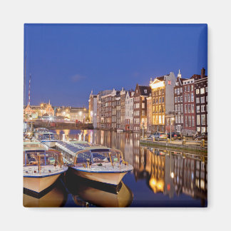 Amsterdams stad efter natt magnet