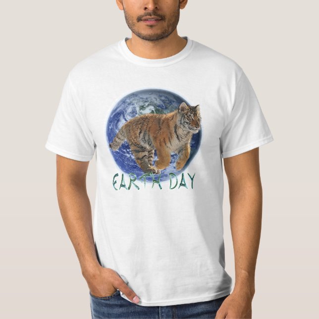 Amur Tiger Unge & Planet Earth Day Wildlife Shirt T-shirt (Framsida)