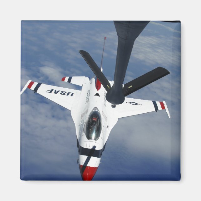 An Altus KC-135 Stratotanker Magnet (Framsidan)