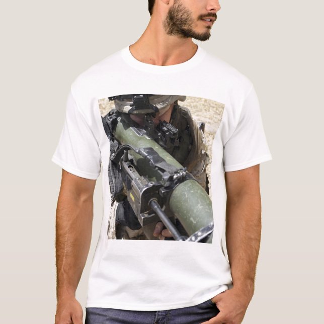 An assaultman tee (Framsida)