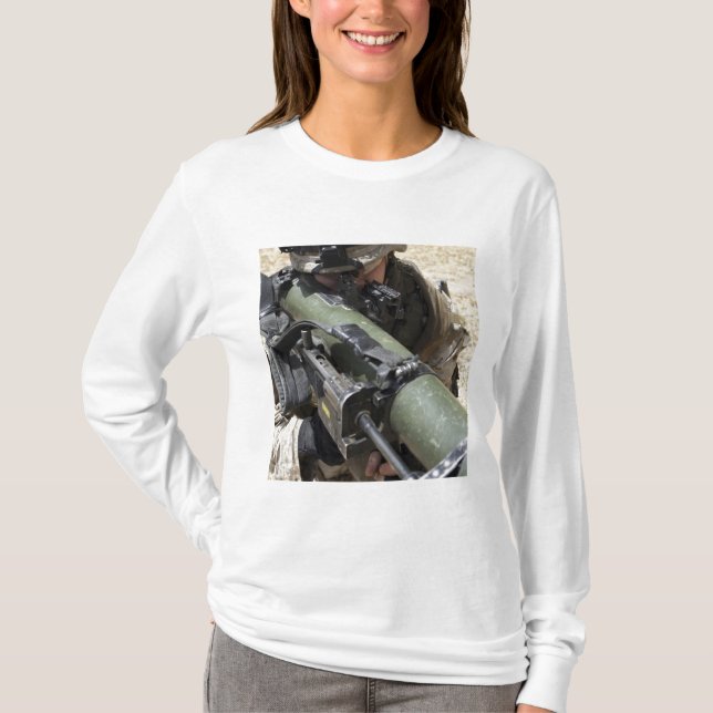 An assaultman tee shirt (Framsida)