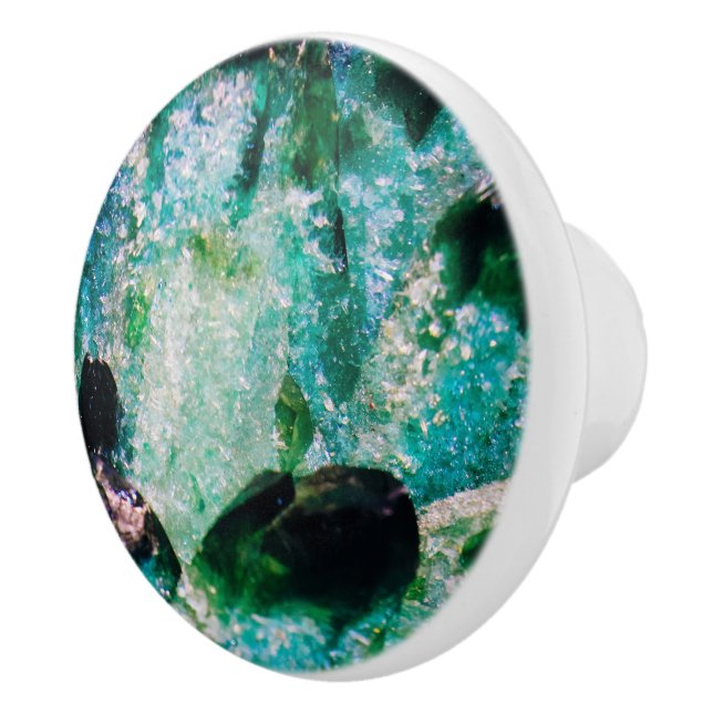 An Aura of Emeralds Knopp (Höger)