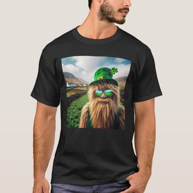 An Irish Sasquatch T Shirt (Framsida)