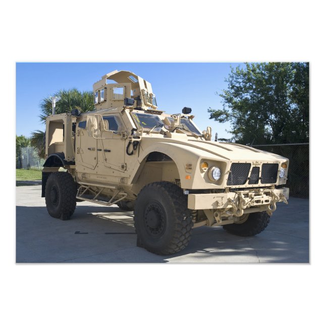 An Oshkosh M-ATV Fototryck (Framsidan)