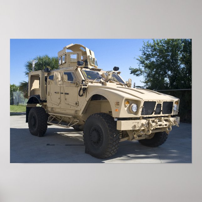 An Oshkosh M-ATV Poster (Framsidan)