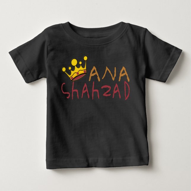 ANA SHAHZAD. T SHIRT (Framsida)