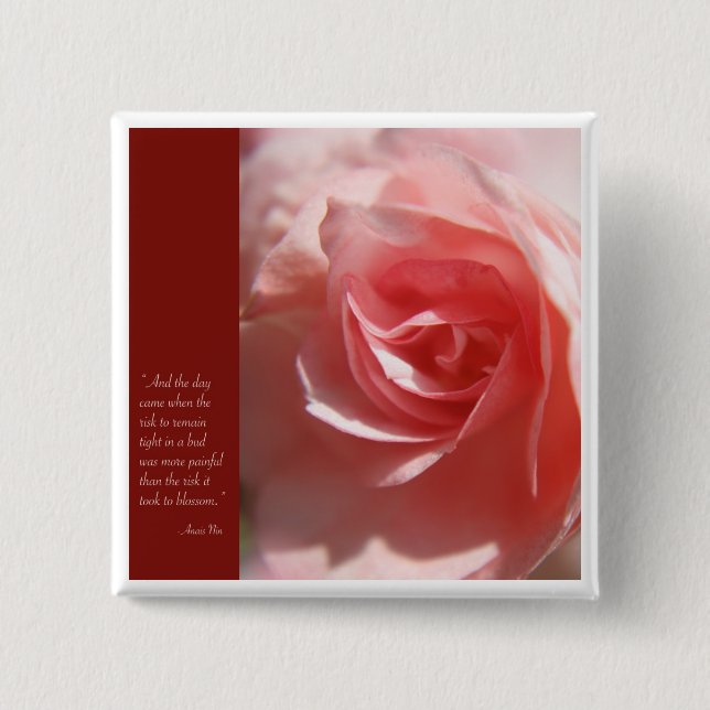 Anais Nin Quote Button i Rosa Knapp (Framsida)