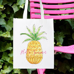 Ananas Återanvändbar Påse<br><div class="desc">Denna återanvändbara matkasse i roligten är fullt från sommaren stil. Den har en vattenfärgsananas i gult och den ord Hej Sommaren i rosa. Du kan anpassa väskan genom att ändra ord om du vill. Ursprunglig vattenfärg © Michele Davies.</div>