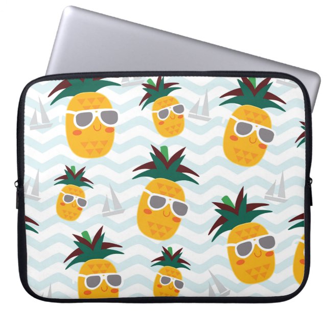 Ananas, båt: sött hav mönster. laptop fodral (Framsidan)