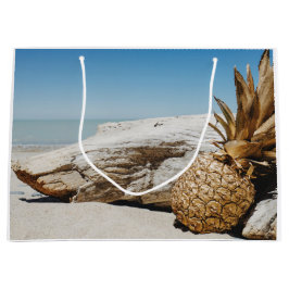 Ananas guld på stranden