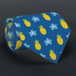Ananas och blå Blommigt Tropical Mönster Blue Slips<br><div class="desc">Tropiska frukter och blommigt blå mönster.</div>
