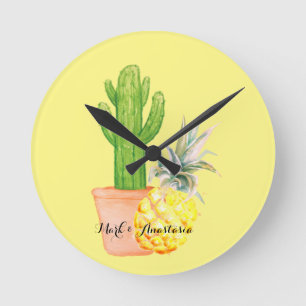 Ananas och kaktus i den moderna Gulten Kärlek Rund Klocka