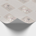 Ananas Öga, Tropical Romantik Gift Wrap Presentpapper<br><div class="desc">Det tropiska Romantik inspireras av vår bröllop elegans, skönhet och magi på Hawai’i, och det firar historien om kärlek som började och blommade på min hemö O’ahu. Fintvätt, svalnande handflatan och unika hawaiiska detaljer försöker alla fånga den rena glädjen, upphetsningen och romantik när två hjärtan blir ett. *Utformad design: Ananas...</div>