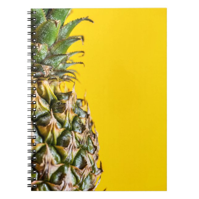 Ananas på gultens bakgrund anteckningsbok (Framsidan)