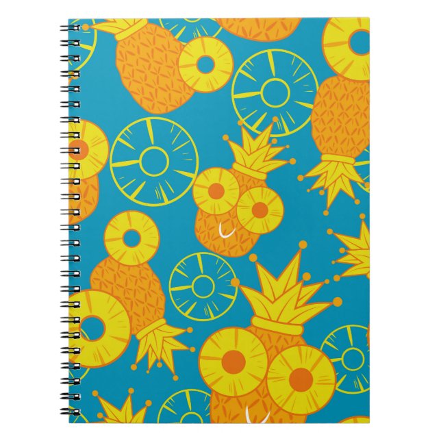 Ananas Ringar: Doodle Tecknad Vintage. Anteckningsbok (Framsidan)