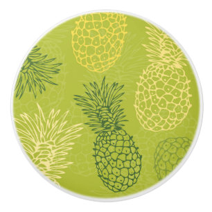 Ananas skisserar mönster på grönt knopp