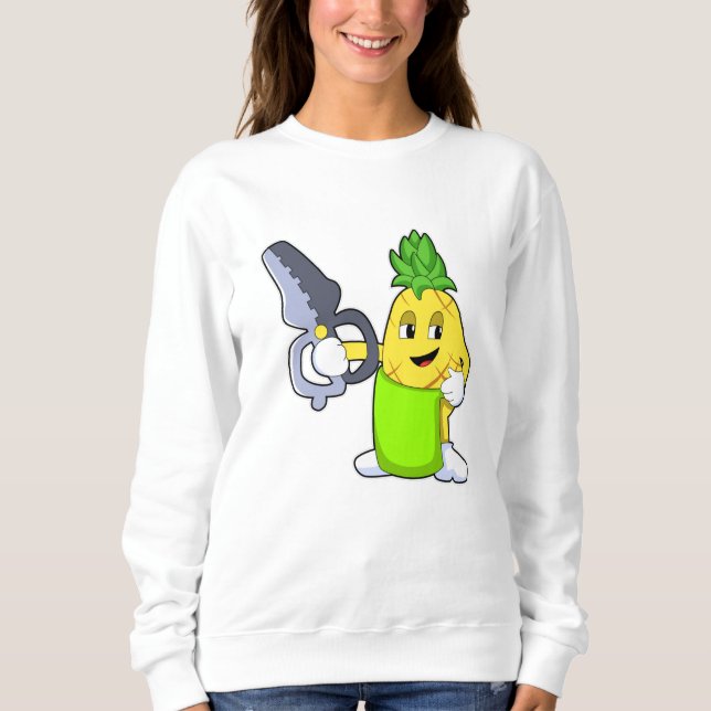Ananas som Hairdresser med saxar och Razor T Shirt (Framsida)