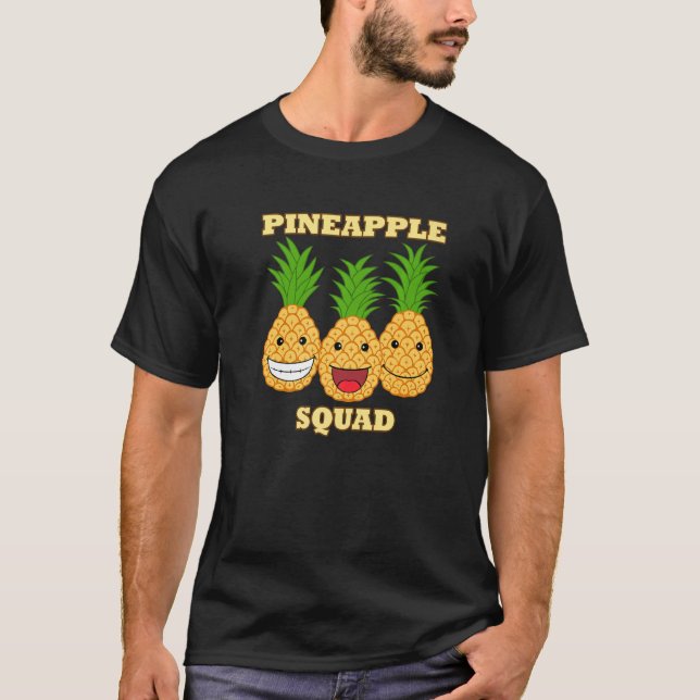 Ananas Squad Exotic Fruits Vitamin Healthy T Shirt (Framsida)
