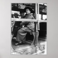 Anarchist Emma Goldman på en gatubil