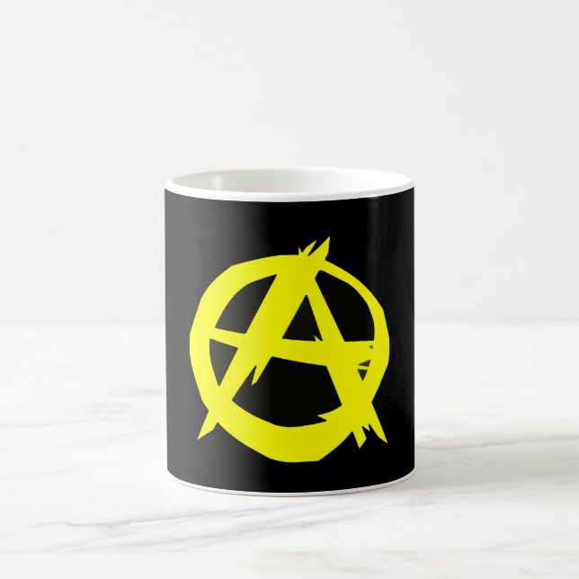 Anarcho kapitalismsvart och gul flagga kaffemugg (Center)