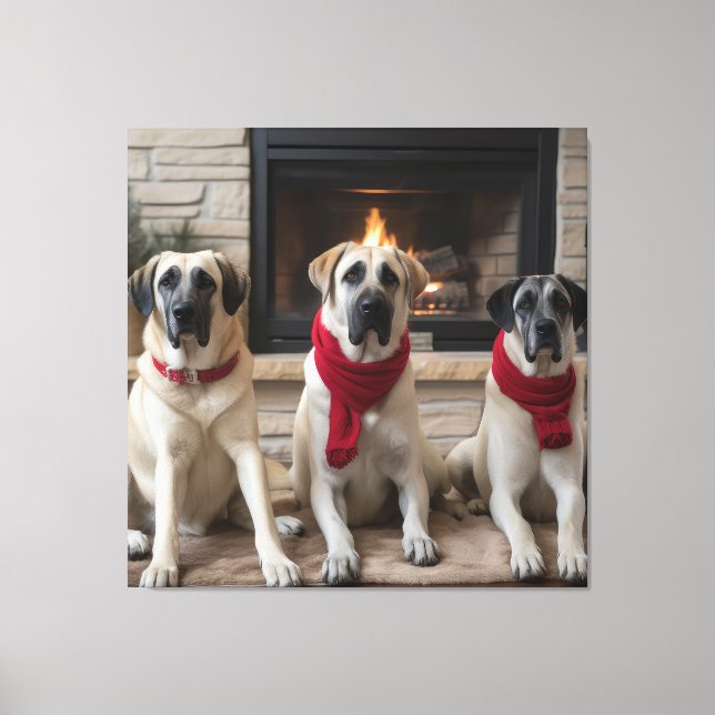 Anatolian Shepherd vid julen i Fireplace Canvastryck (Framsida)