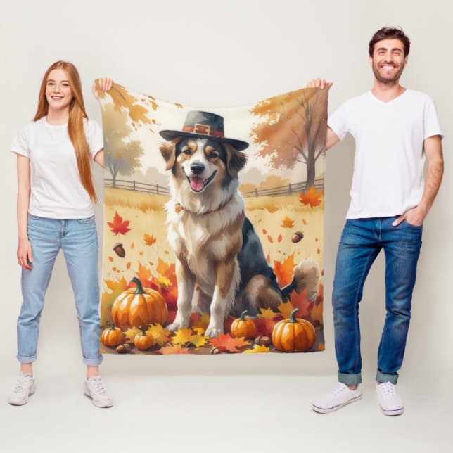 Anatolisk herdehund i höstlöv tacksgiving  fleecefilt (På plats)
