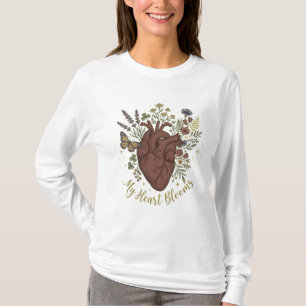 Anatomisk hjärta vildblomsbukett Estetik T Shirt