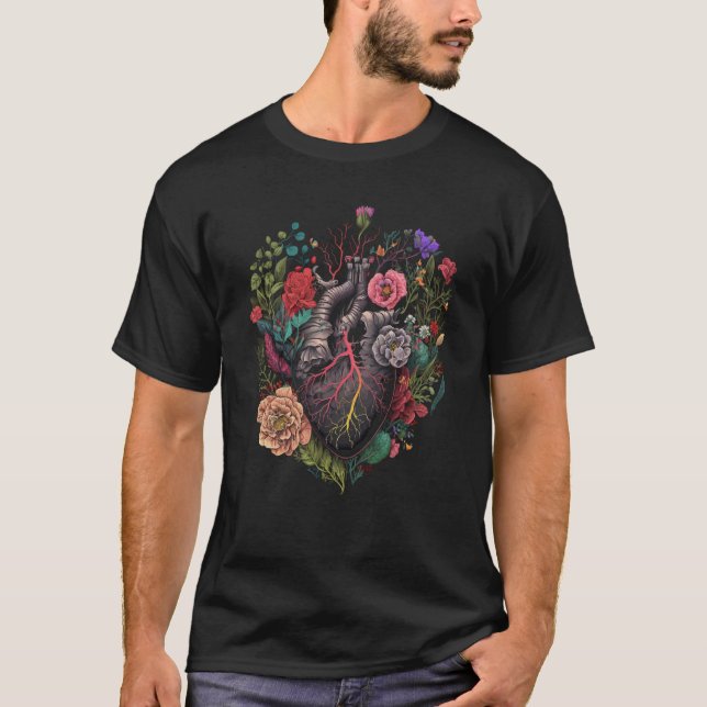 Anatomiskt hjärta och blommor visar Kärlek för Wo T Shirt (Framsida)