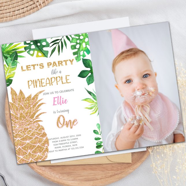 Anbud för ananas med foto av gyllene Glitter Inbjudningar (Golden Glitter Pineapple Invitations with photo)