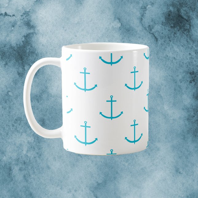 Anchor Nautisk turkos Mönster Kaffemugg (A mug with a pattern of turquoise anchors.)