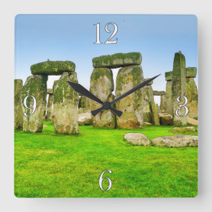 Ancient Stonehenge Stones in Summer Art Fyrkantig Klocka