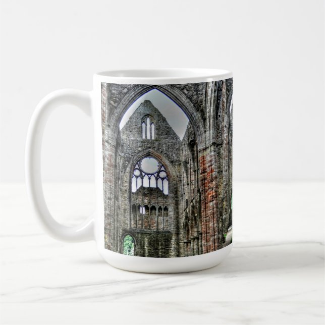 Ancient TAT Abbey, Cistercian Monastery, Wales Kaffemugg (Vänster)